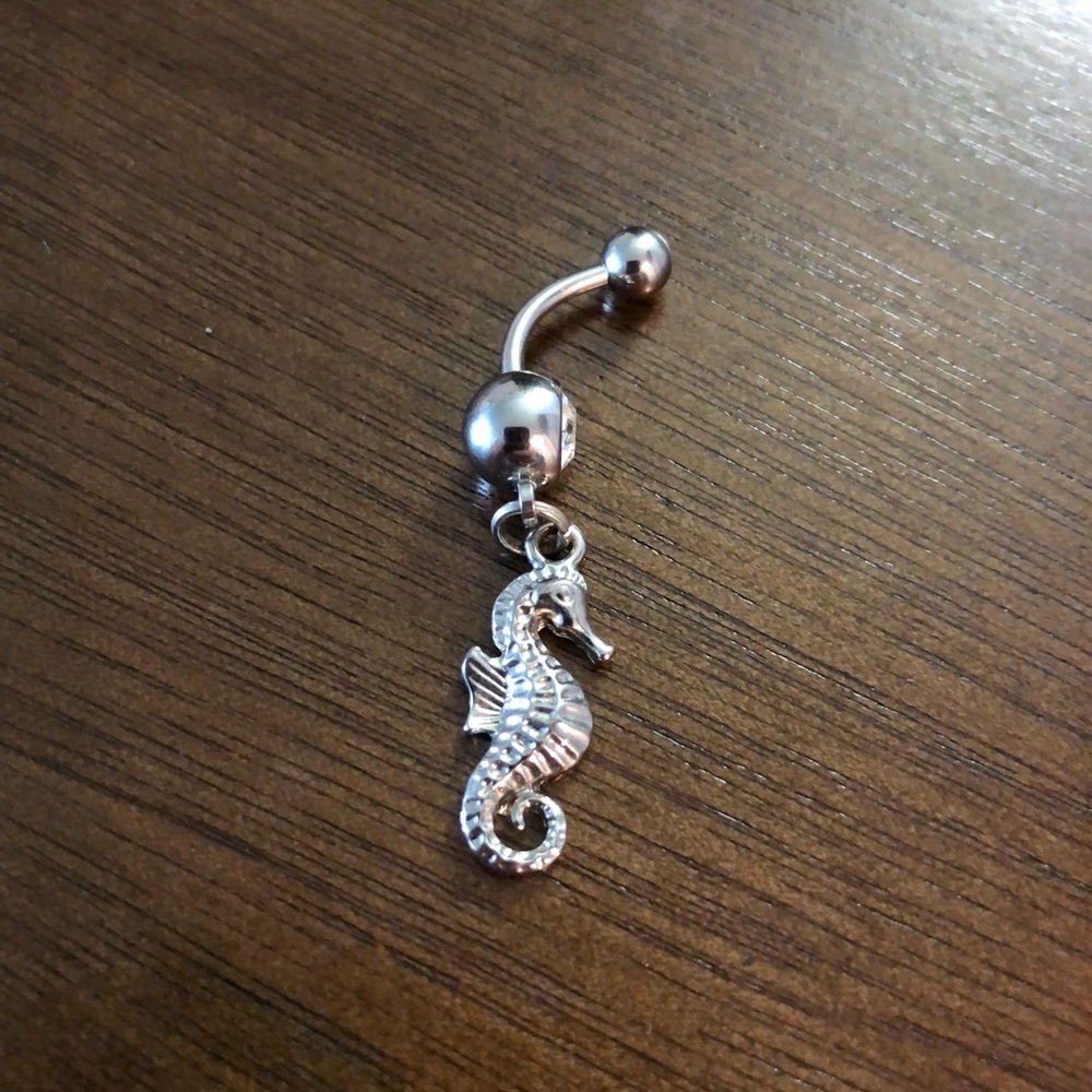 Piercing pagoda sterling silver dangling sea horse naval ring
